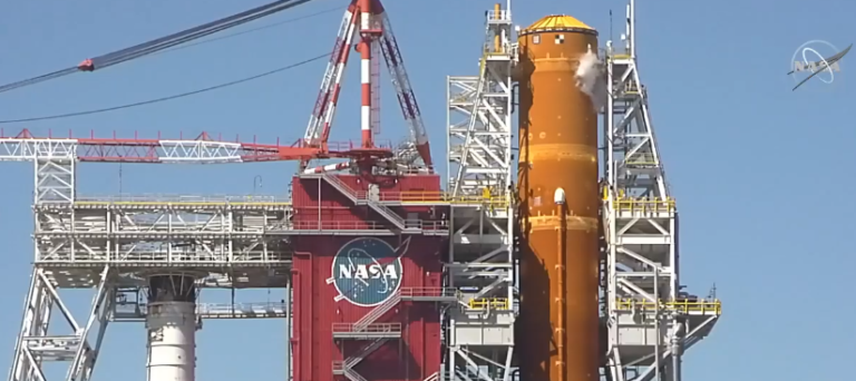 SLS Hot Fire Test a Success on Second Try – SpacePolicyOnline.com